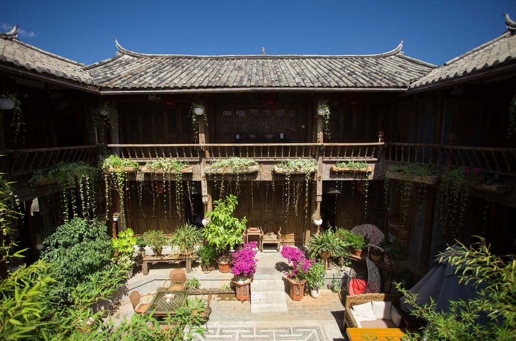 Lijiang Emerald Bay Inn Exteriör bild