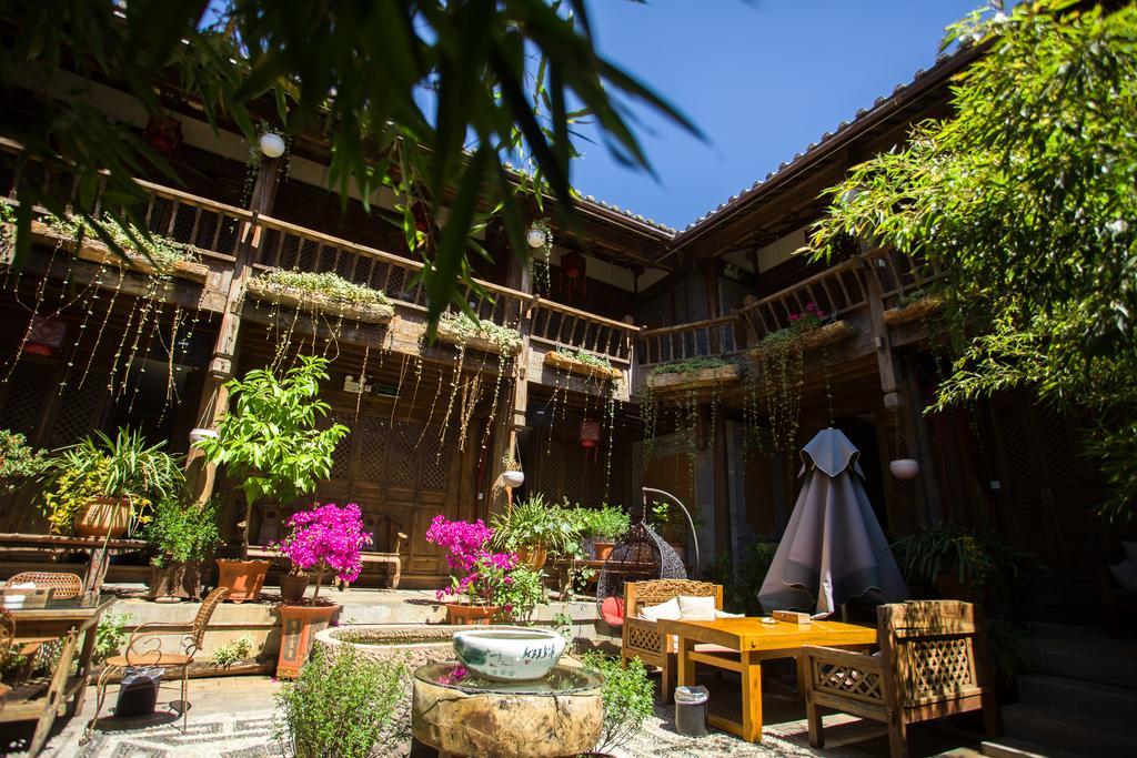 Lijiang Emerald Bay Inn Exteriör bild